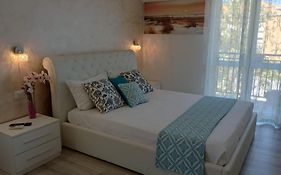 Viola Di Mare Rooms And Parking