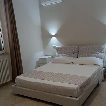 Viola Di Mare Rooms And Parking Termoli Extérieur photo