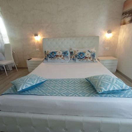 Viola Di Mare Rooms And Parking Termoli Extérieur photo