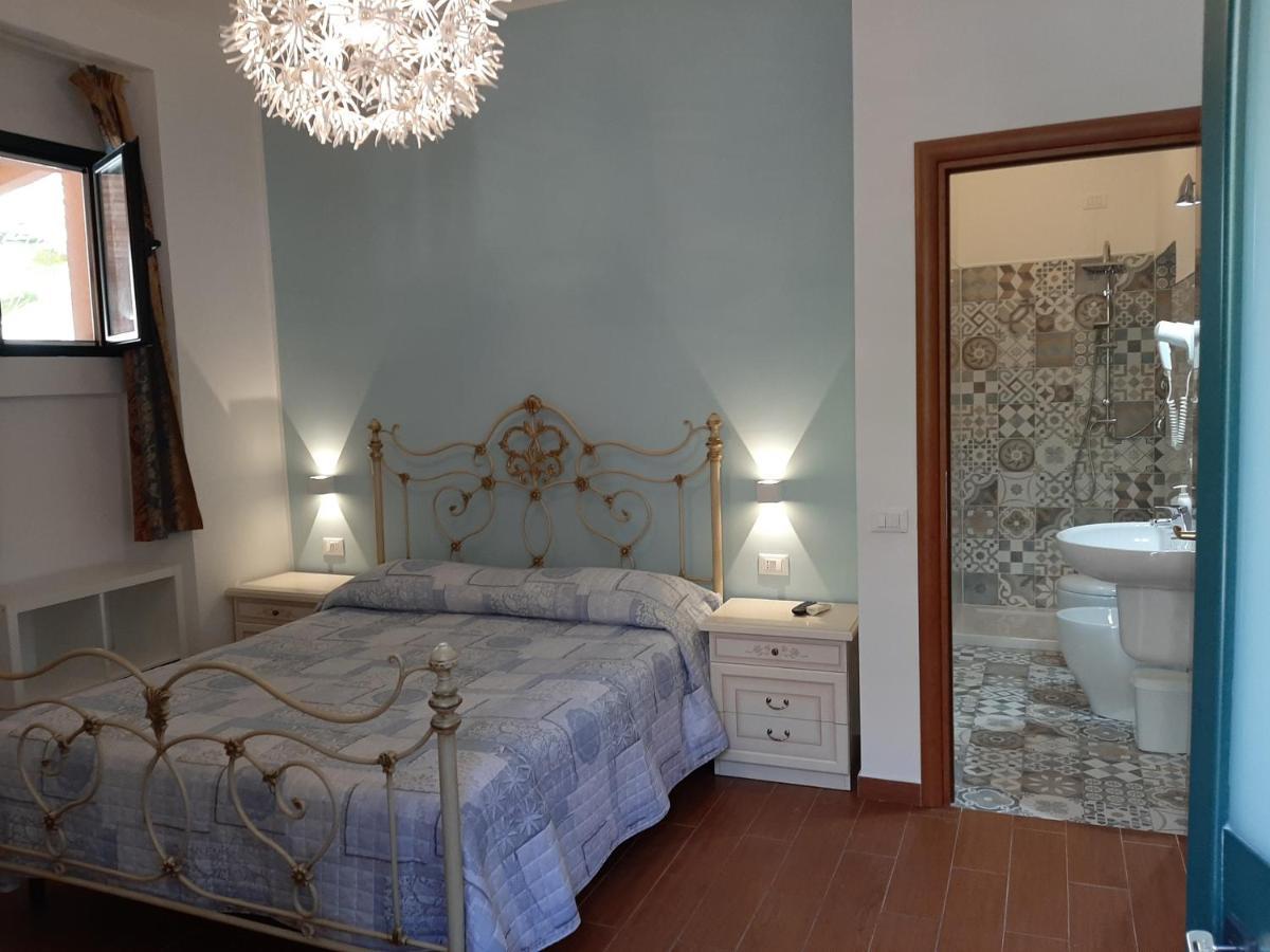 Viola Di Mare Rooms And Parking Termoli Extérieur photo