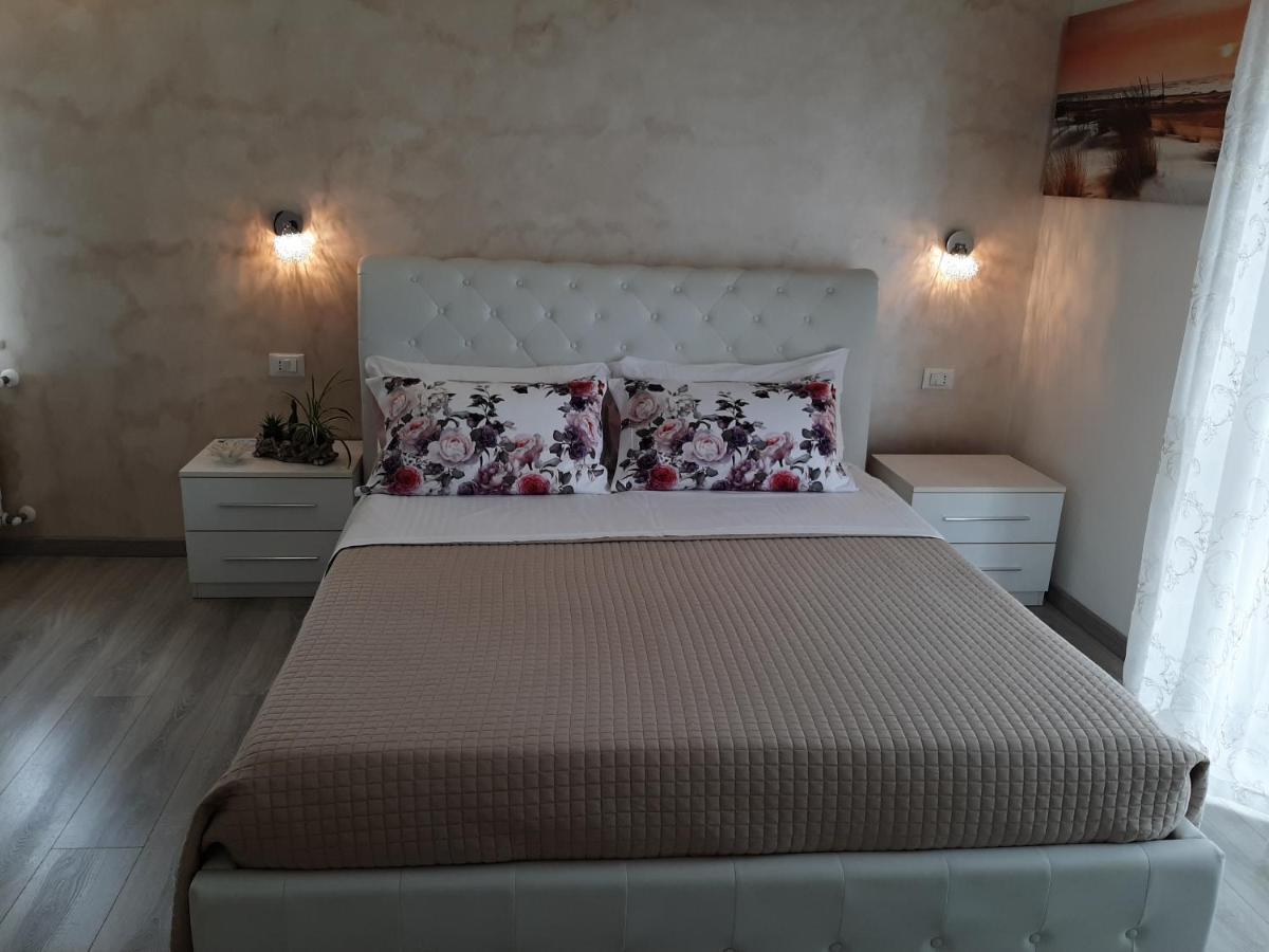 Viola Di Mare Rooms And Parking Termoli Extérieur photo