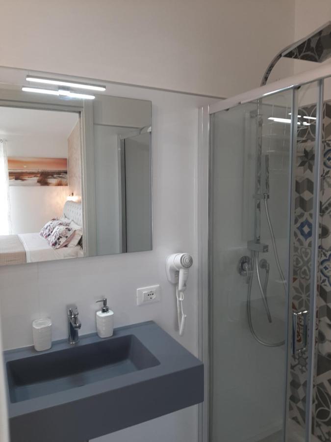 Viola Di Mare Rooms And Parking Termoli Extérieur photo