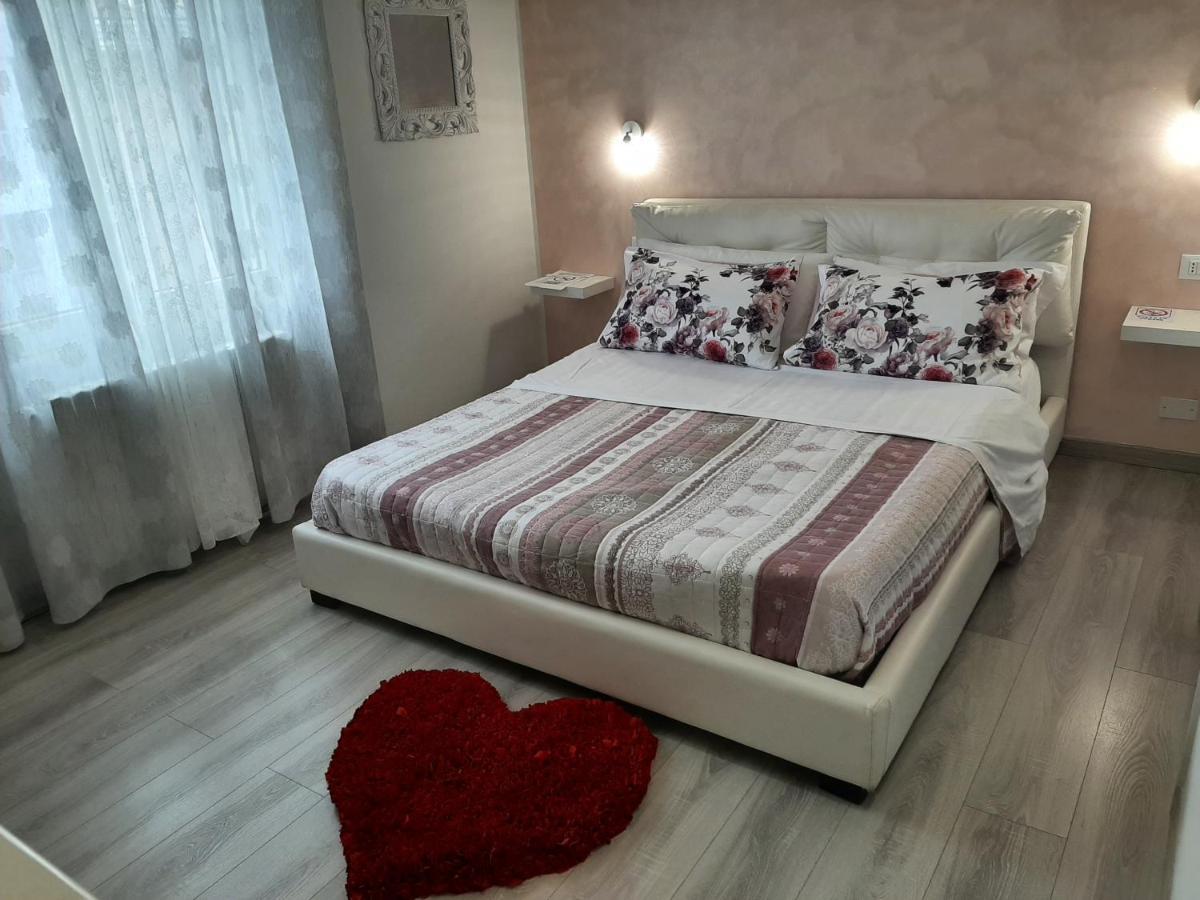 Viola Di Mare Rooms And Parking Termoli Extérieur photo
