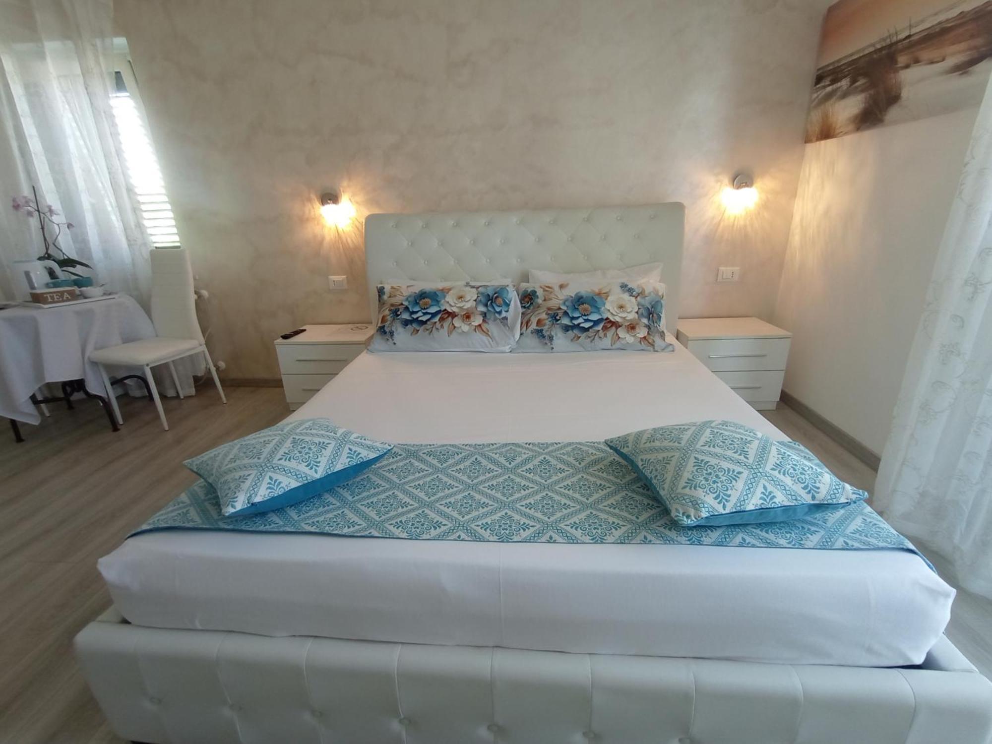 Viola Di Mare Rooms And Parking Termoli Extérieur photo