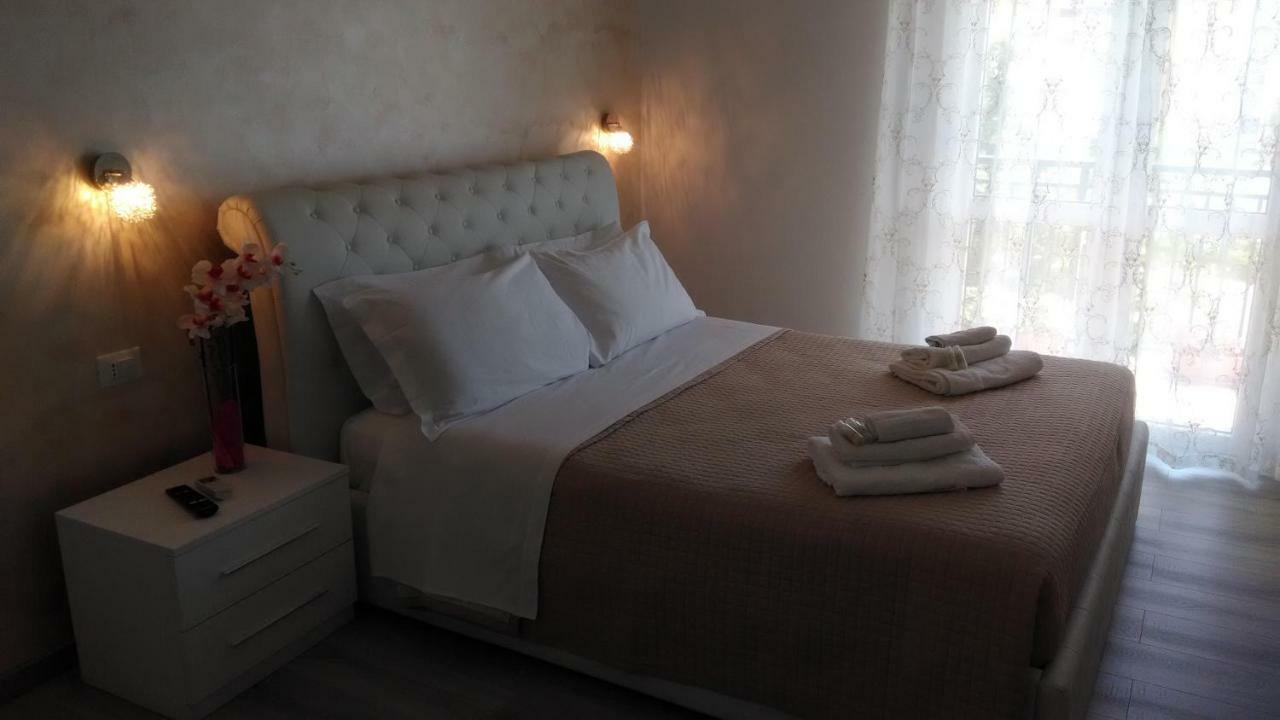 Viola Di Mare Rooms And Parking Termoli Extérieur photo