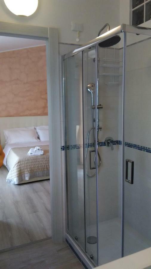 Viola Di Mare Rooms And Parking Termoli Extérieur photo