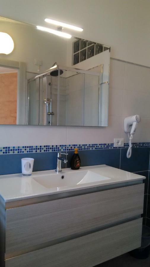 Viola Di Mare Rooms And Parking Termoli Extérieur photo